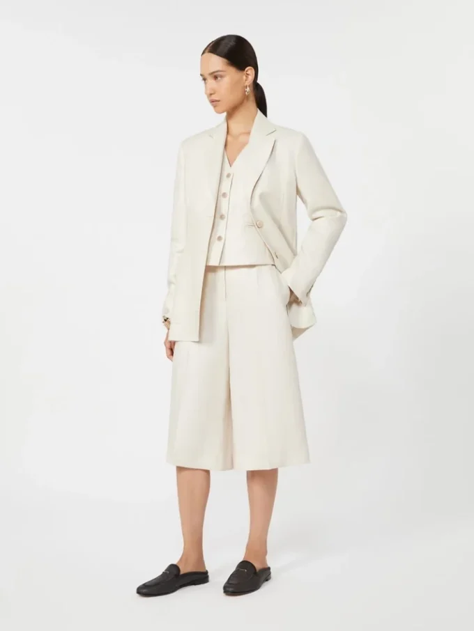 Blazer i rent linne, beige Blazer i rent linne, beige