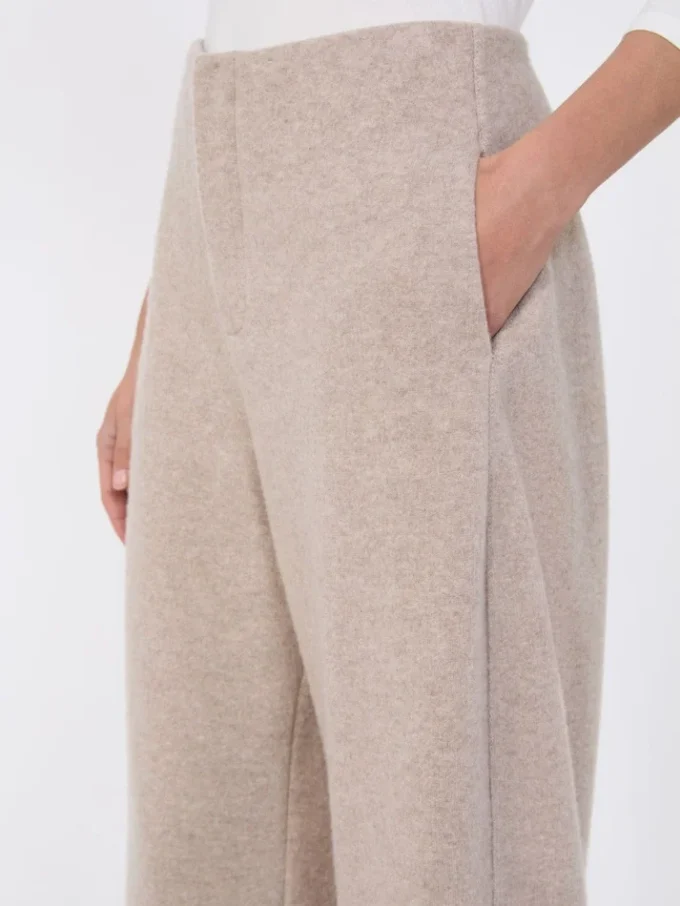 Byxor i kashmir och ullfleece, beige Byxor i kashmir och ullfleece, beige