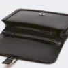Clutch i slätt läder, svart Clutch i slätt läder, svart