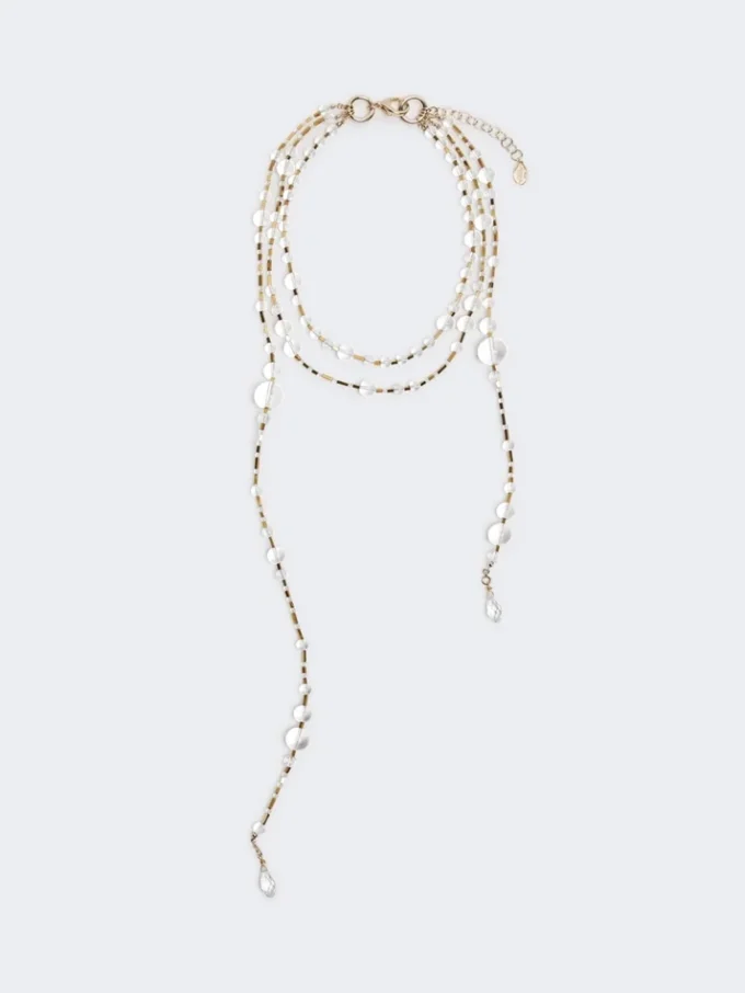 Flerradigt halsband i metall och glas, optiskt vitt Flerradigt halsband i metall och glas, optiskt vitt