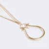 Halsband med monogramhänge, guld Halsband med monogramhänge, guld