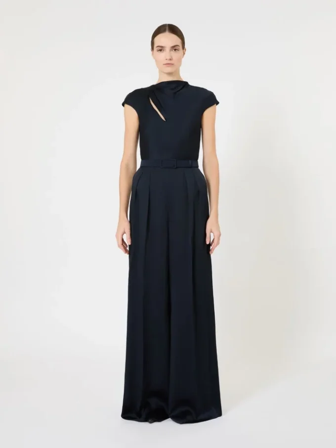 Jumpsuit i Envers-satin, midnattblå Jumpsuit i Envers-satin, midnattblå