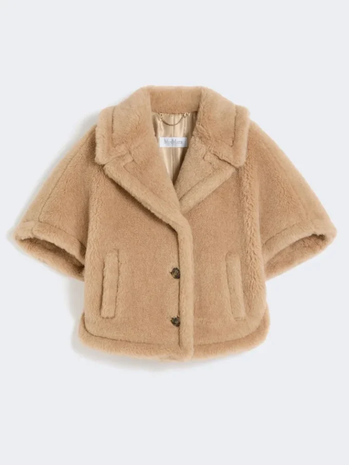 Kappa i teddytyg av alpacka och kashmir med boxig passform, beige Kappa i teddytyg av alpacka och kashmir med boxig passform, beige