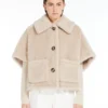 Kappa i teddytyg av alpacka och ull, beige Kappa i teddytyg av alpacka och ull, beige