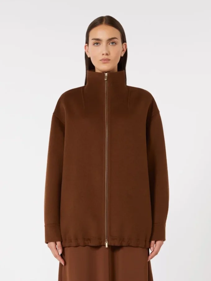 Kappa i ull, kashmir och siden, chokladbrun Kappa i ull, kashmir och siden, chokladbrun