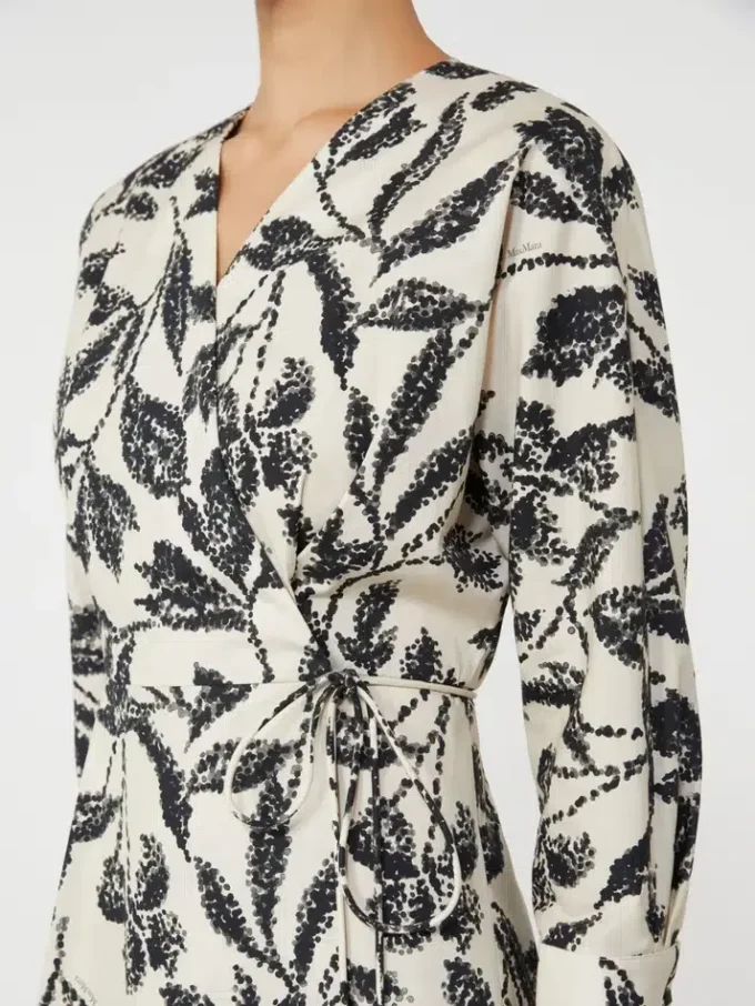 Klänning i tryckt poplin, beige Klänning i tryckt poplin, beige