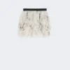 Kort kjol med blomblad i tryckt organza, pärlgrå Kort kjol med blomblad i tryckt organza, pärlgrå
