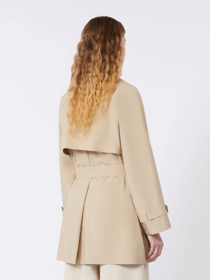 Kort trenchcoat i vattenavvisande canvas, beige Kort trenchcoat i vattenavvisande canvas, beige