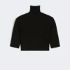 Kort turtleneck i stretchviskos, svart Kort turtleneck i stretchviskos, svart