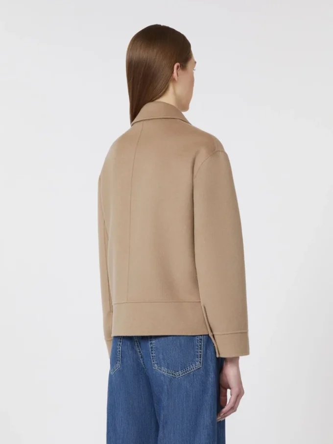 Kort ulljacka, beige Kort ulljacka, beige