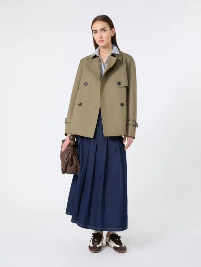 Kort, vattenavvisande trenchcoat i gabardin, mud Kort, vattenavvisande trenchcoat i gabardin, mud