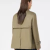 Kort, vattenavvisande trenchcoat i gabardin, mud Kort, vattenavvisande trenchcoat i gabardin, mud