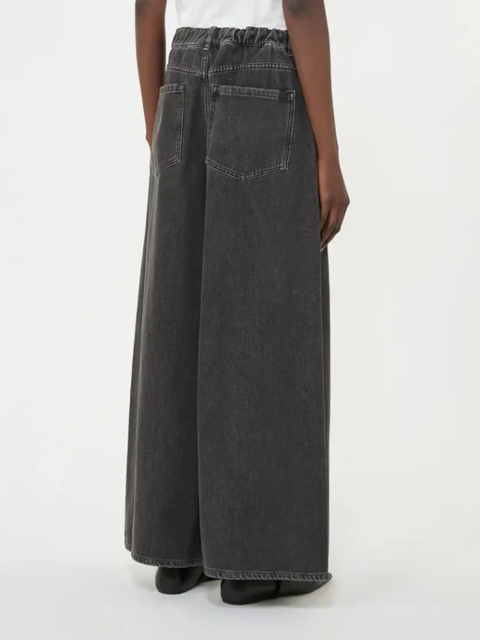Äkta jeans i bomullsdenim, svarta