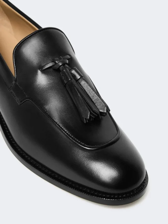 Läderloafers med tofsar, svarta Läderloafers med tofsar, svarta