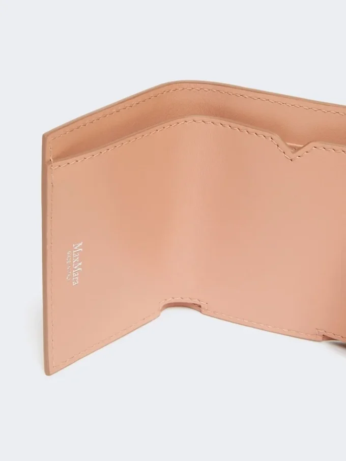 Läderplånbok med tre fack, rosa Läderplånbok med tre fack, rosa