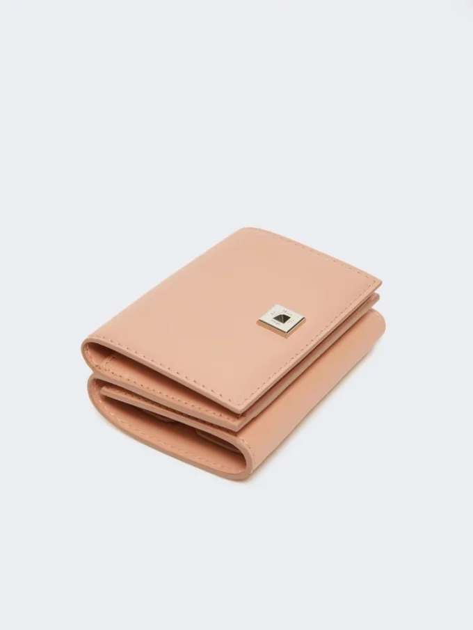 Läderplånbok med tre fack, rosa Läderplånbok med tre fack, rosa