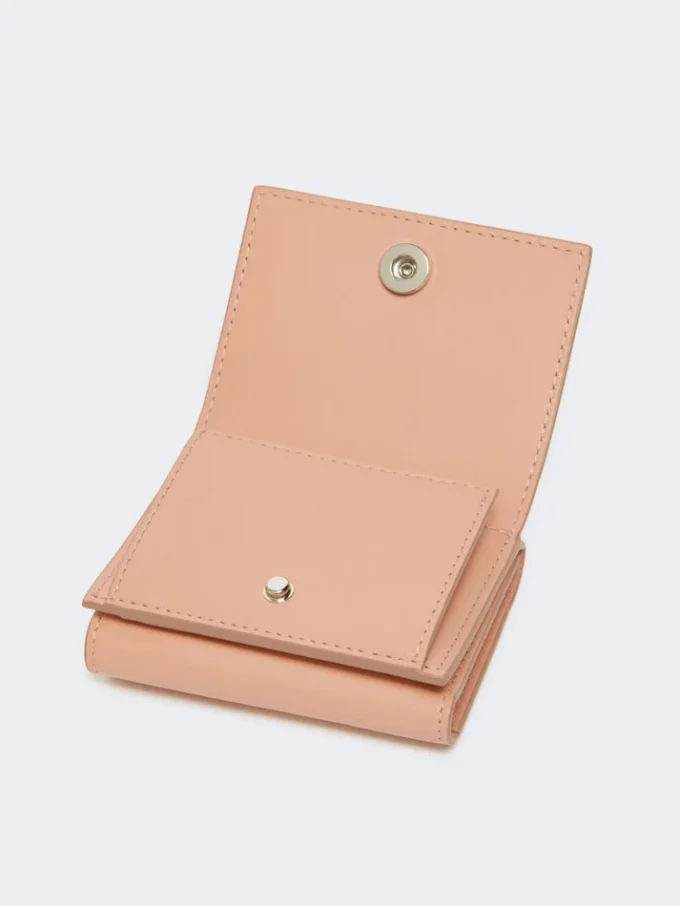 Läderplånbok med tre fack, rosa Läderplånbok med tre fack, rosa