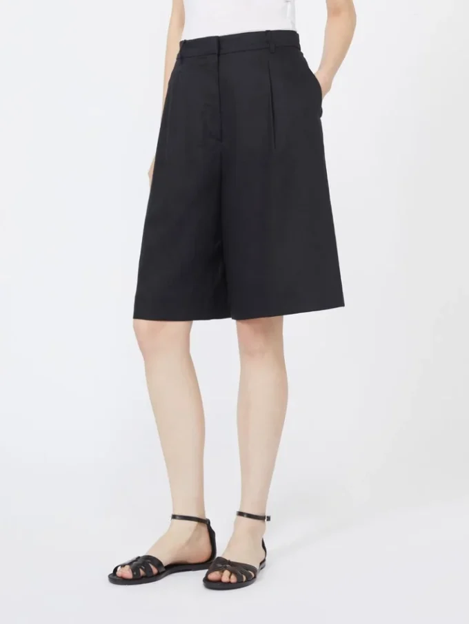 Långa bermudashorts i linne, svarta Långa bermudashorts i linne, svarta