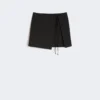 Minikjol i gabardin med smala ränder, svart Minikjol i gabardin med smala ränder, svart