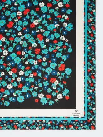 Mönstrad foulard i silketwill, elfenben