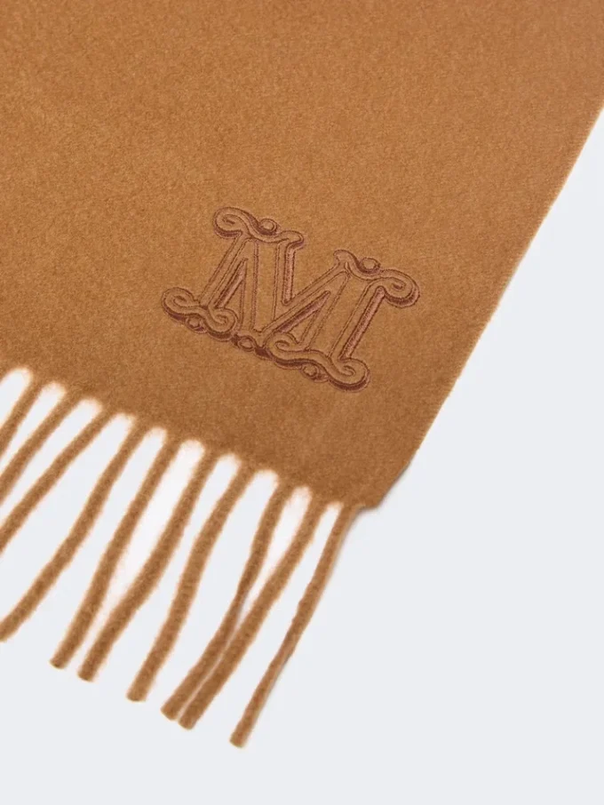 Monogrambroderad kashmirstola, tobaksfärgad Monogrambroderad kashmirstola, tobaksfärgad