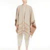 Poncho i jacquardull, beige Poncho i jacquardull, beige