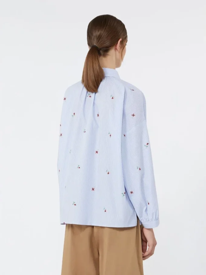 Poplin-skjorta med broderi, ljusblå Poplin-skjorta med broderi, ljusblå