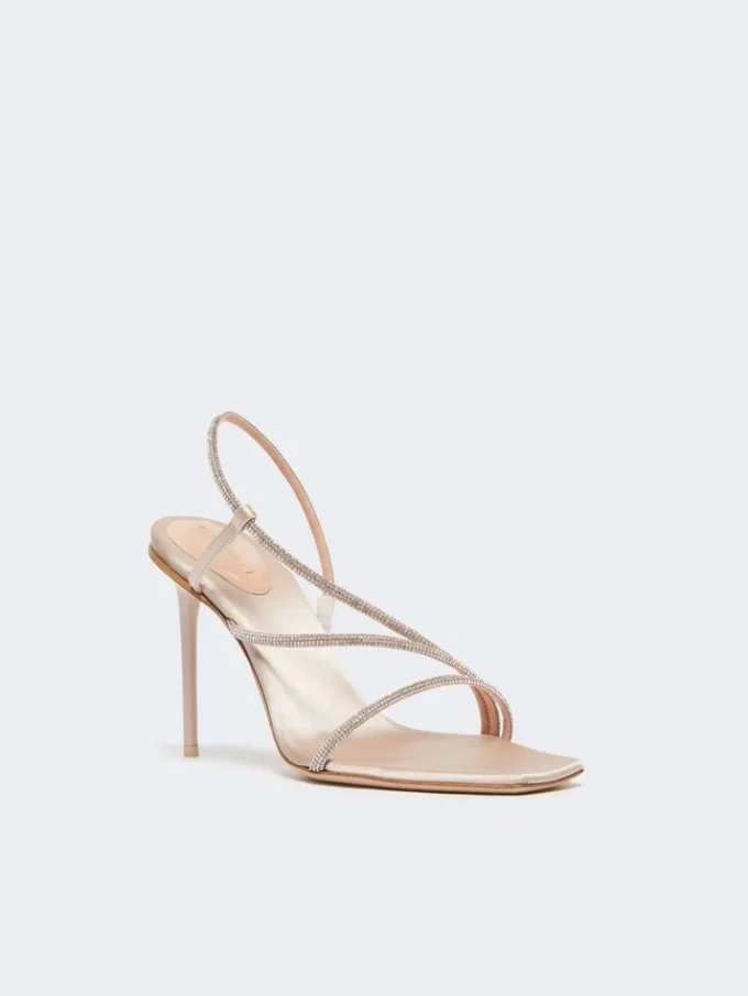 Sandaler i satin och kristall, färg: nude Sandaler i satin och kristall, färg: nude
