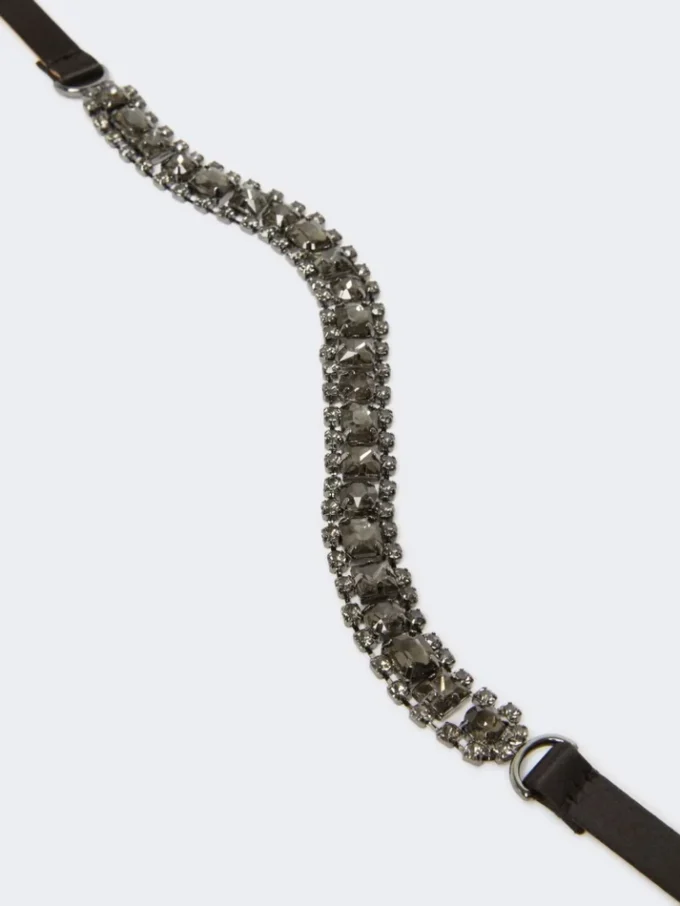 Satinbälte med smycken, svart Satinbälte med smycken, svart