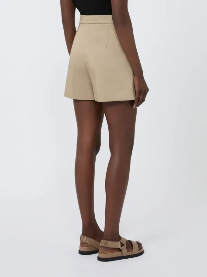 Shorts i stretchig bomullssatin, khaki Shorts i stretchig bomullssatin, khaki