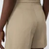 Shorts i stretchig bomullssatin, khaki Shorts i stretchig bomullssatin, khaki