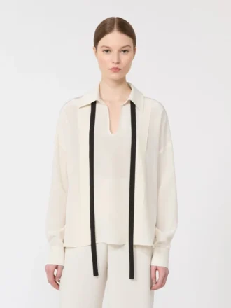Silkesblus med fluga, beige