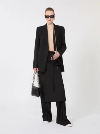Skräddarsydd blazer i naturlig stretchad Pure Wool, svart