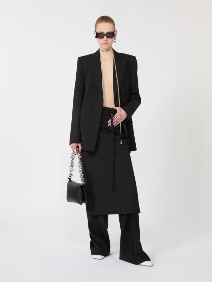 Skräddarsydd blazer i naturlig stretchad Pure Wool, svart