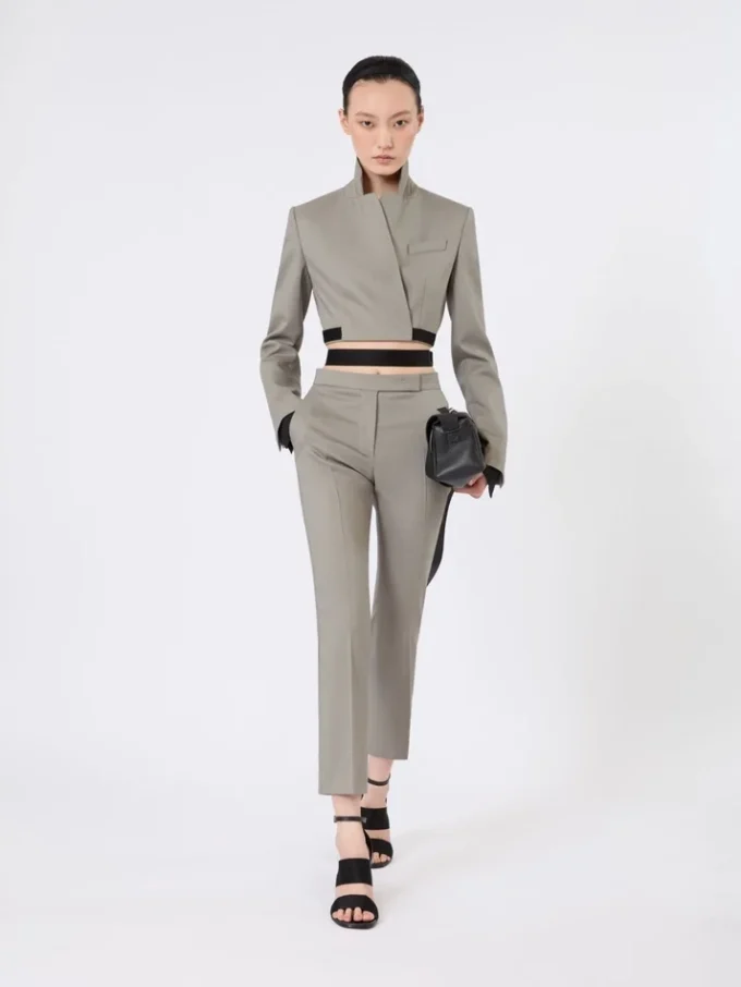 Slim-fit-byxor i ull, mohair och siden, mellangrå Slim-fit-byxor i ull, mohair och siden, mellangrå