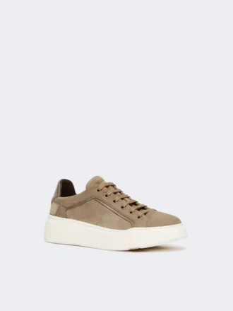 Sneakers i mocka, mud
