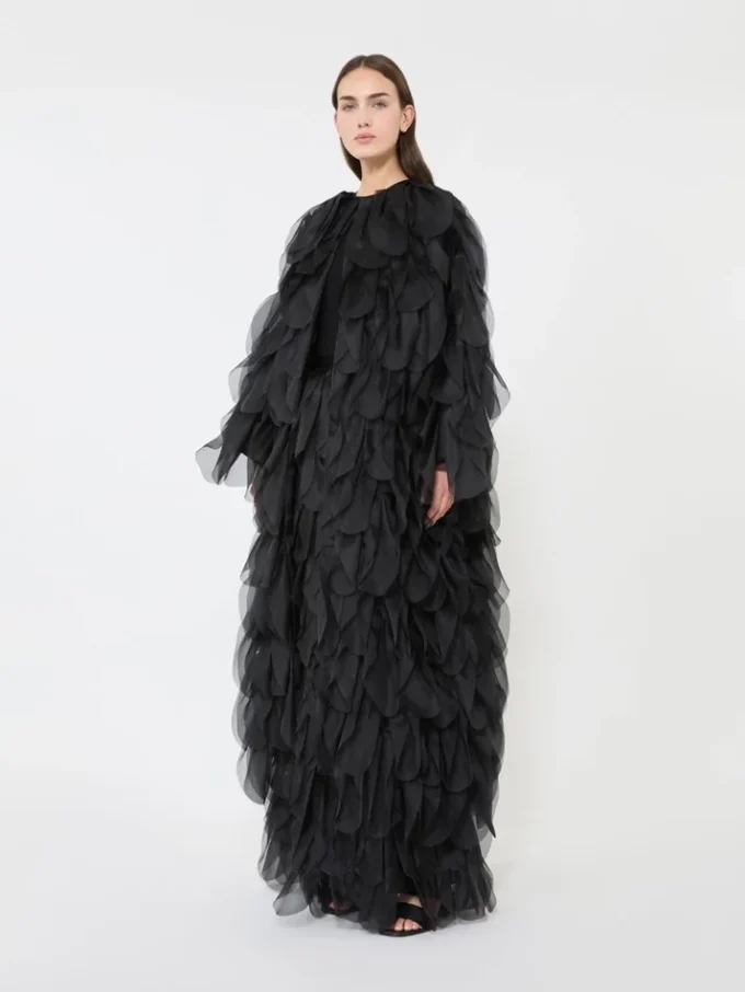 Lång kjol med kronblad i sidenorganza, svart Lång kjol med kronblad i sidenorganza, svart