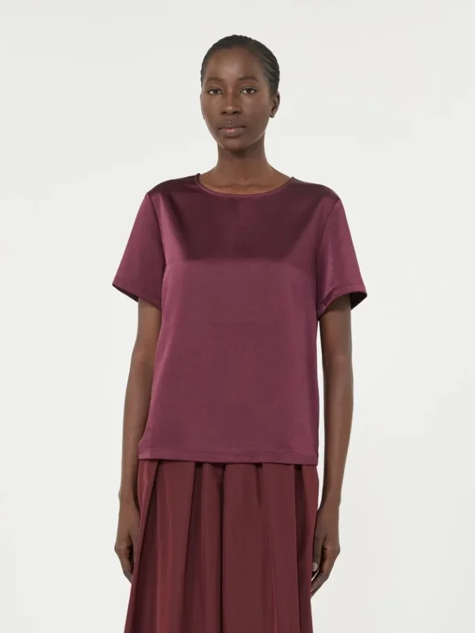 T-shirt i satin och jersey, bordeaux T-shirt i satin och jersey, bordeaux