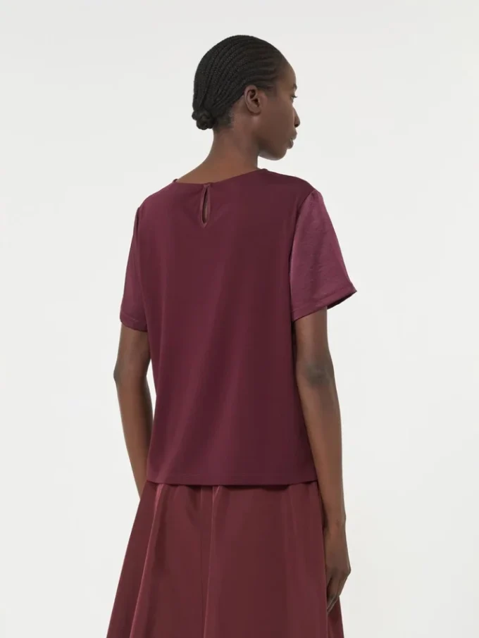 T-shirt i satin och jersey, bordeaux T-shirt i satin och jersey, bordeaux