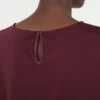 T-shirt i satin och jersey, bordeaux T-shirt i satin och jersey, bordeaux
