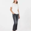 T-shirt i satin och jersey, ecru T-shirt i satin och jersey, ecru