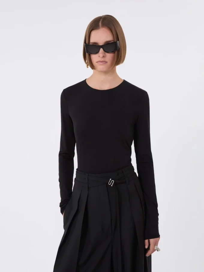 Tight jersey-t-shirt, svart Tight jersey-t-shirt, svart