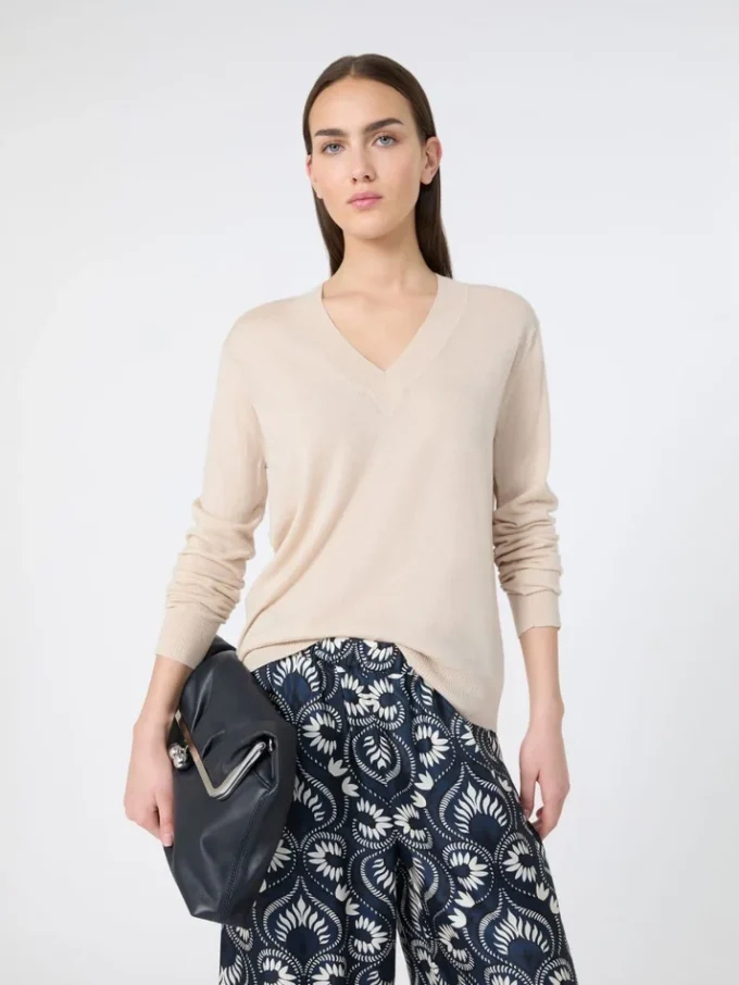 Tröja i ull och kashmir, beige Tröja i ull och kashmir, beige