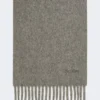 Ullhalsduk med broderi, mellangrå Ullhalsduk med broderi, mellangrå