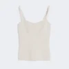 Ullstickad topp, puder Ullstickad topp, puder