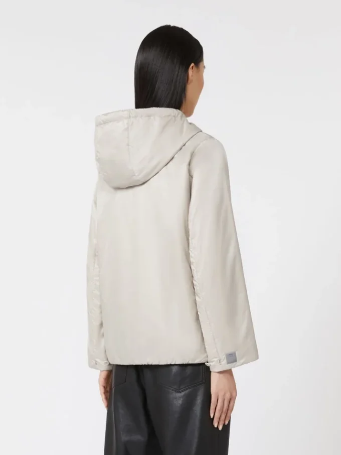 Vadderad, vattenavvisande jacka i canvas med huva, beige Vadderad, vattenavvisande jacka i canvas med huva, beige