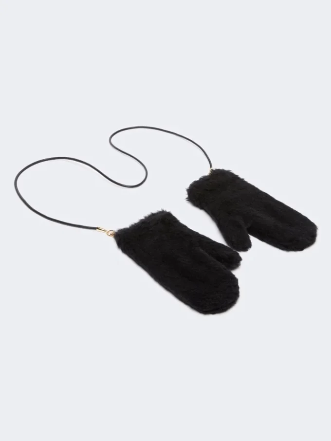 Vantar i teddytyg av alpacka och ull, svarta Vantar i teddytyg av alpacka och ull, svarta