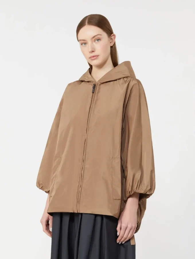 Vattenavvisande taffeta-jacka, kamel Vattenavvisande taffeta-jacka, kamel