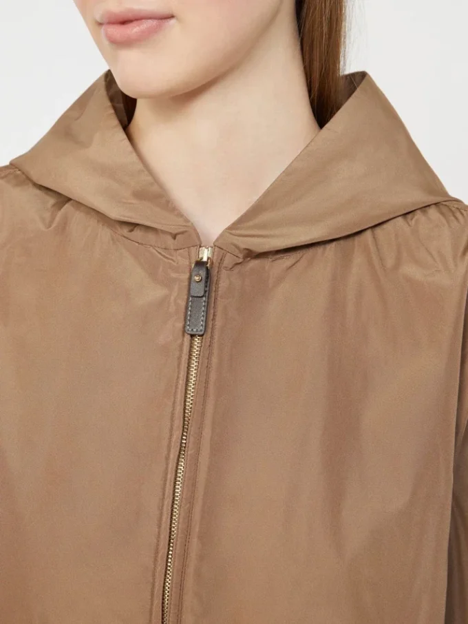 Vattenavvisande taffeta-jacka, kamel Vattenavvisande taffeta-jacka, kamel