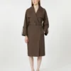 Vattenavvisande trenchcoat i twill med bälte, chokladbrun Vattenavvisande trenchcoat i twill med bälte, chokladbrun
